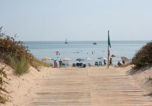 OLIVA HOLIDAYS 1
