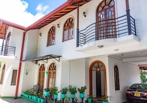 Olive Park Villas – Triple Suite 2