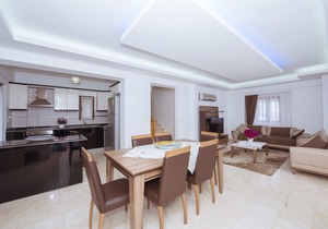 Olympia Villa B1, 5 bedroom villa with private pool, 5 km to Oludeniz Beach