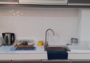 Omar's Place 2