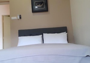 Omar's Place 2
