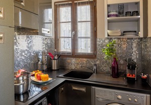 On the port of Erbalunga cosy apartment sleeps 4