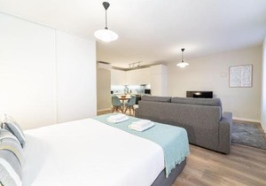 On The Square Studio - City Center by House and People