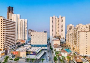 One Acapulco Costera