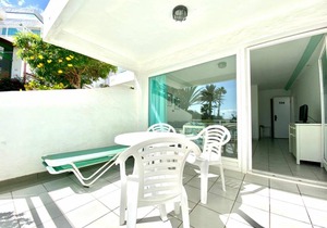 One bedroom apartment, with Wifi, next pool in Playa del Aguila