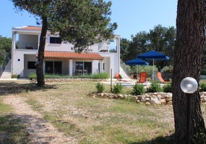 One bedroom apartment with terrace Verunić, Dugi otok (A-15209-b)