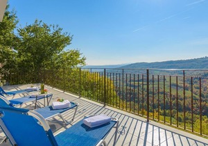 One-bedroom apartment A4 with shared pool in Central Istria