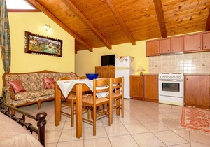 One-Bedroom Apartment - Arazzo Apartments