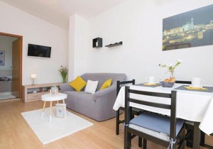 One-Bedroom Apartment In Podgradina
