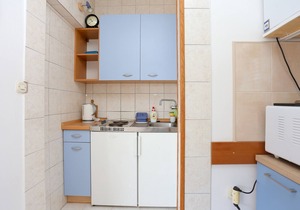 One bedroom apartment with terrace and sea view Arbanija, Čiovo (A-18797-b)