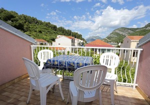 One bedroom apartment near beach Žuljana, Pelješac (A-10112-b)