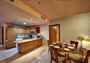 One Bedroom Apartment Near Day To Day Al Karama
