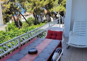 One bedroom apartment with balcony and sea view Sutivan, Brač (A-5629-b)