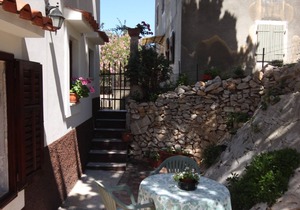 One bedroom apartment with air-conditioning Ćunski, Lošinj (A-2498-a)