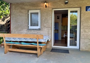 One bedroom apartment with terrace Šilo, Krk (A-18729-a)