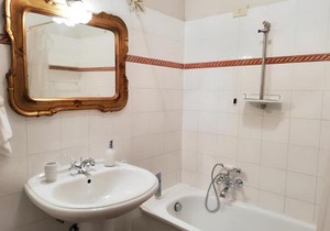 One bedroom apartment with wifi at Siena
