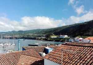 One bedroom appartement with sea view, terrace and wifi at Lajes Do Pico