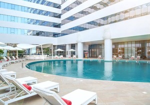 One Bedroom Suite Near spring green supermarket