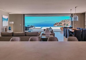 One Br Private Honeymoon Peaceful Mylo Villa With Living room Close to Mylopotas Beach