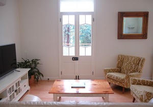One Love - Byron Bay Hinterland. Fully Furnished. 6 Month Rent Available