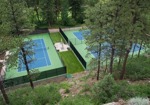 One-of-a-Kind Luxury at Tamarron (Unit 617) - A/C - Golf Privileges