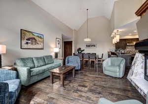 One Ski Hill Place S8501