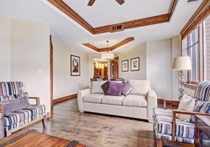 One Ski Hill Place S8325