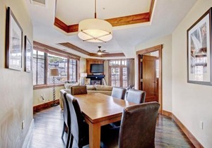 One Ski Hill Place S8325