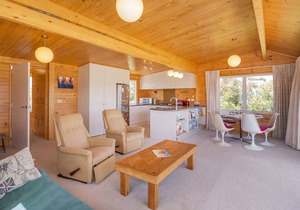 Onemana Lookout - Onemana Holiday Home