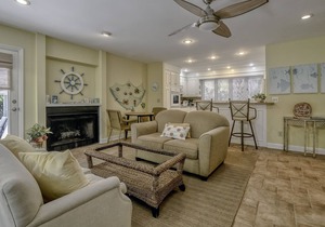 Open 3 bedroom Ranch! Great Central Location! Amenity Cards!