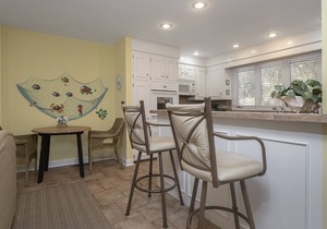Open 3 bedroom Ranch! Great Central Location! Amenity Cards!