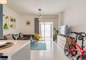 OPEN TERRACE FREE BIKES by Living Las Canteras