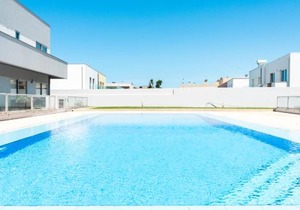 Oporto city and Beach apartment
