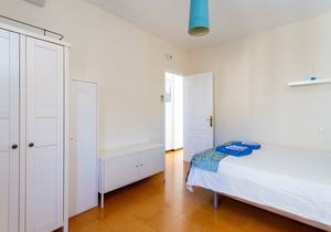 Orange Duplex with sunny terrace in Barcelona
