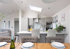 Orchid Lodge, 23 Roadford Lake Lodges