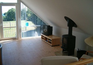 Øster Assels. 135m2 lovely 2-plan holiday house. Just 300m. to the beach.