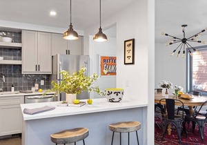 Outpost: Clark's Knoll 381 - Walk to Town Square