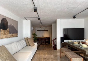 Outstanding 4BR Villa with Ocean view