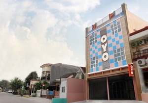 OYO 120 GP Residence