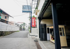 OYO 2385 Maleo Exclusive Residence 2