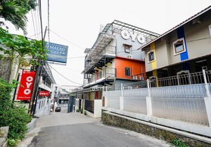 OYO 2385 Maleo Exclusive Residence 2