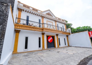 OYO 2856 Wisma Fortuna Syariah