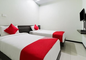 OYO 30260 Jupudy Residency