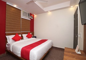 OYO 36848 Embellish Inn