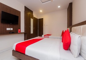 OYO 4083 Hotel Alfa Grand