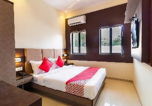 OYO 44023 Hotel West Inn