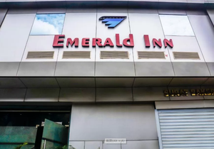 OYO 65661 Hotel Emerald Inn