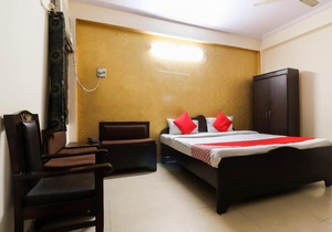 OYO Flagship 60768 Hotel Star Palace