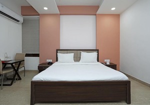 OYO Hotel Anusuiya Palace