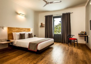 OYO Townhouse 067 Chattarpur